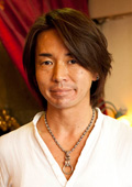 波多 晋