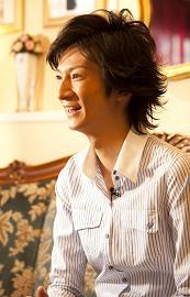 平澤隆司|新婚の頃。当時の会社保養所の箱根山荘にて。
