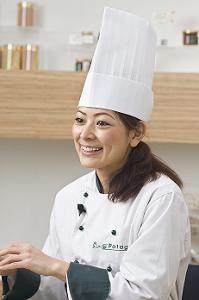 インタビュー写真:柿沢安耶