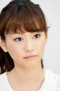 No 33 桐谷美玲さん 女優 13歳のハローワーク公式サイト